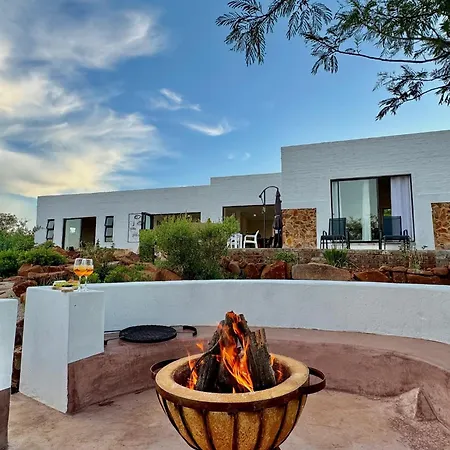 Escape Pretoria East Luxury Villa Tierpoort Exterior photo